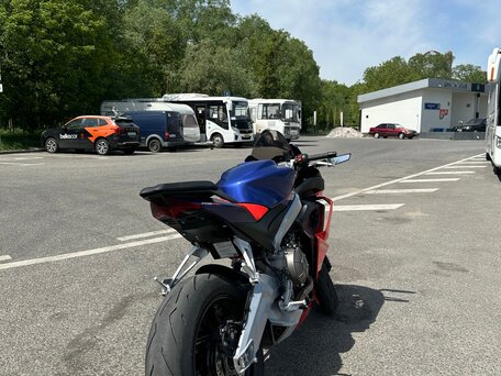 2022 Aprilia RS 660, красный, 1100000 рублей, вид 5