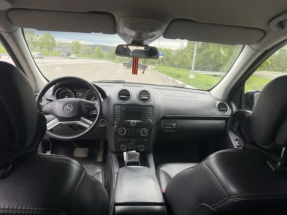 2010 Mercedes-Benz GL-Класс 350 I (X164) Рестайлинг, чёрный, 1400000 рублей - вид 13