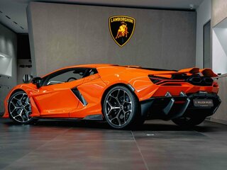 2026 Lamborghini Revuelto, оранжевый, 65700000 рублей, вид 2