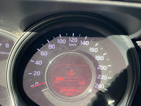 2013 Kia Ceed II, золотистый, 750000 рублей - вид 1