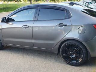 2015 Kia Rio III Рестайлинг, серый, 880000 рублей, вид 2
