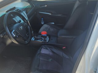 2016 Toyota Camry VII (XV50) Рестайлинг, белый, 1700000 рублей, вид 5