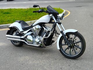 2011 Honda VT 1300CX Fury, белый, 950000 рублей, вид 1
