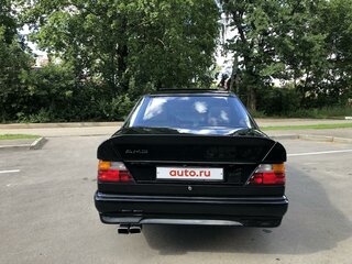 1987 Mercedes-Benz W124 200, чёрный, 900000 рублей, вид 5