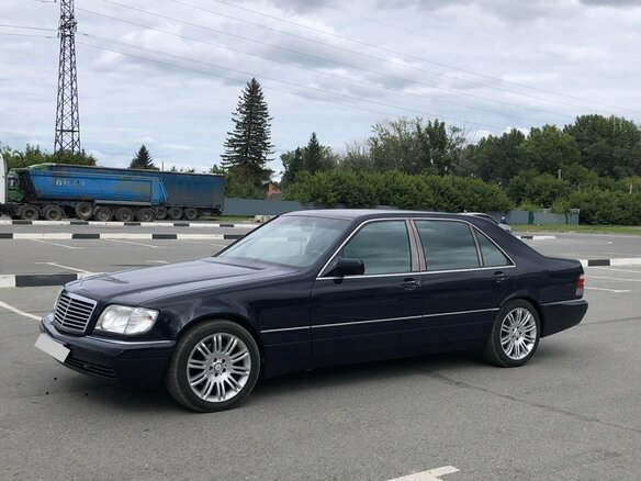 1994 Mercedes-Benz S-Класс 320 Long 4-speed III (W140), синий, 2700000 рублей - вид 2