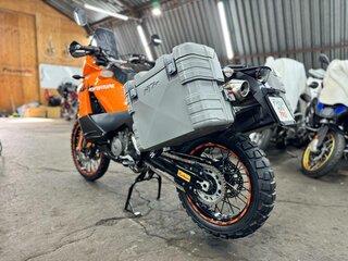 2011 KTM 990 Adventure, оранжевый, 850000 рублей, вид 5