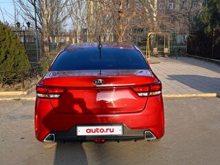 2020 Kia Rio IV Рестайлинг, красный, 1270000 рублей, вид 4