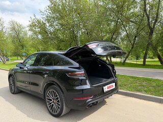 2020 Porsche Cayenne Coupé III, чёрный, 8500000 рублей, вид 5