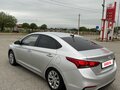 2019 Hyundai Solaris II, серебристый, 1150000 рублей - вид 3