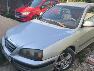 2005 Hyundai Elantra III (XD2) Рестайлинг, серебристый, 500000 рублей, вид 3