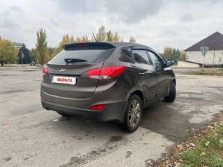 2014 Hyundai ix35 I Рестайлинг, коричневый, 950000 рублей, вид 5