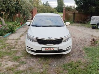 2016 Kia Rio III Рестайлинг, белый, 1600000 рублей, вид 1