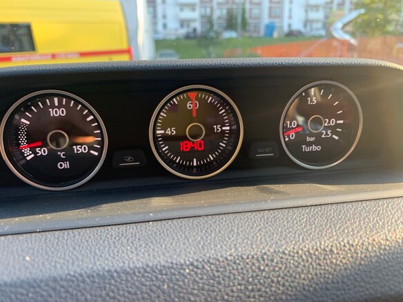2013 Volkswagen Beetle II (A5), красный - вид 8