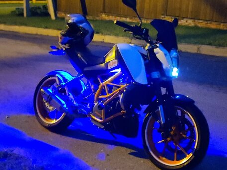 2015 KTM 390 Duke, оранжевый, 405000 рублей, вид 2