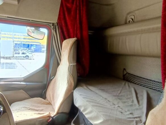 2007 Renault Premium, красный, 2550000 рублей - вид 7
