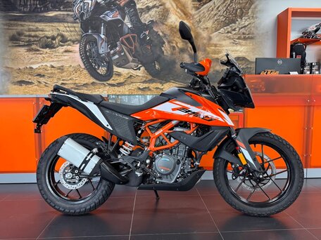 2023 KTM 390 Adventure, чёрный, 669000 рублей, вид 1