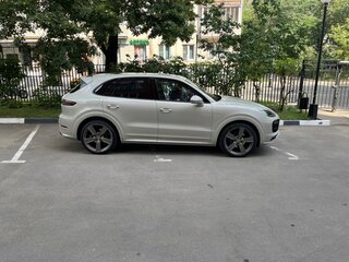 2021 Porsche Cayenne III, бежевый, 12000000 рублей, вид 4