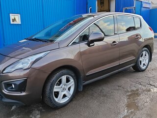 2015 Peugeot 3008 I Рестайлинг, коричневый, 860000 рублей, вид 3