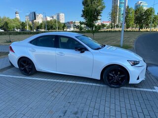 2018 Lexus IS 300h III Рестайлинг, белый, 2946198 рублей, вид 5