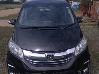 2014 Honda Freed I Рестайлинг 2, чёрный, 1390000 рублей, вид 1