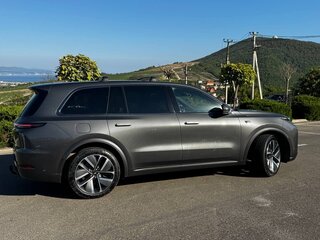 2023 Li Auto (Lixiang) L9 44.5 kWh I, серый, 5400000 рублей, вид 5