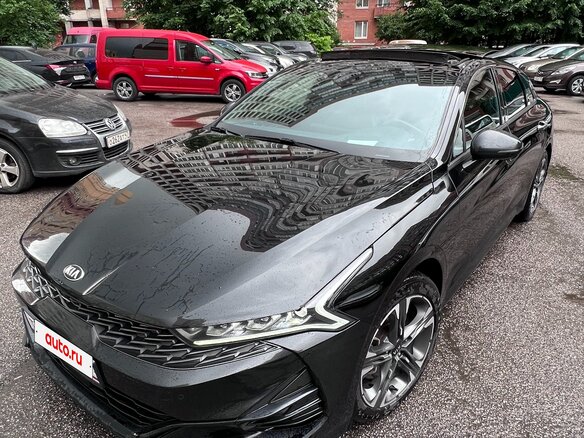 2020 Kia K5 III, чёрный, 2890000 рублей