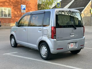 2013 Nissan Otti II (H92), серебристый, 620000 рублей, вид 4