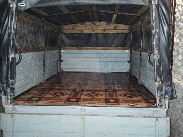 2004 УАЗ 3303, серый, 650000 рублей - вид 3