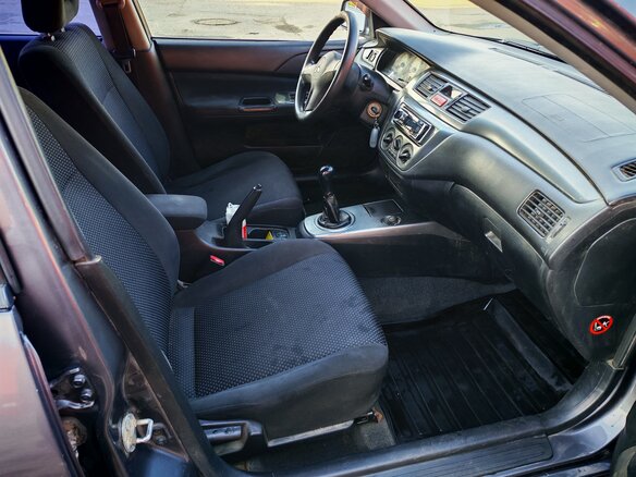 2006 Mitsubishi Lancer IX Рестайлинг, серый, 300000 рублей - вид 8