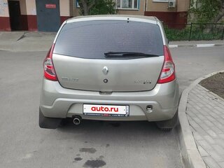 2011 Renault Sandero I, бежевый, 550000 рублей, вид 5