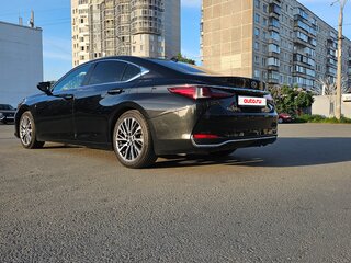 2019 Lexus ES 250 VII, чёрный, 3800000 рублей, вид 3