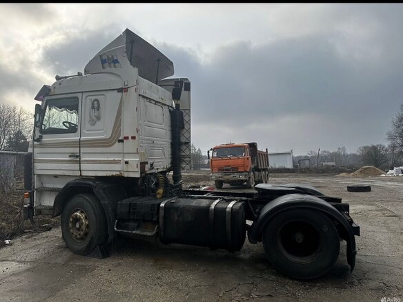 1995 Scania R-Series, белый, 500000 рублей - вид 4