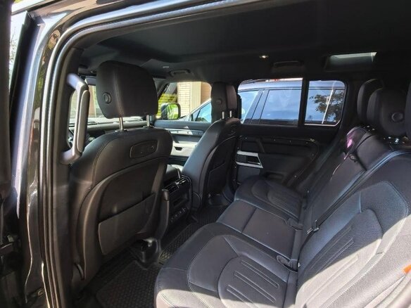 2020 Land Rover Defender 110 II, серый, 5200000 рублей - вид 18