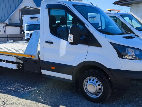 2017 Ford Transit, белый, 2520000 рублей - вид 2