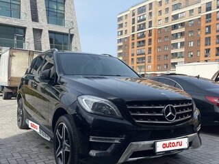 2014 Mercedes-Benz M-Класс 350 CDI III (W166), чёрный, 2650000 рублей, вид 3