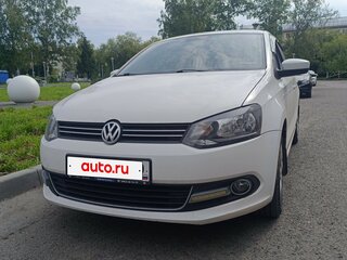 2011 Volkswagen Polo V, белый, 800000 рублей, вид 2