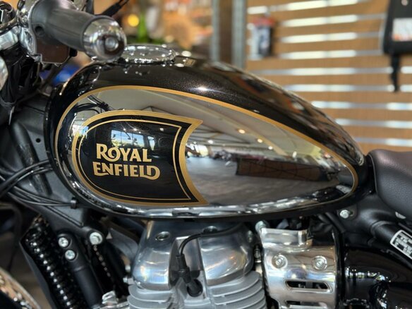 2026 Royal Enfield Classic 650, чёрный, 723000 рублей - вид 21