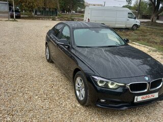 2018 BMW 3 серии 318i VI (F3x) Рестайлинг, чёрный, 2030000 рублей, вид 3