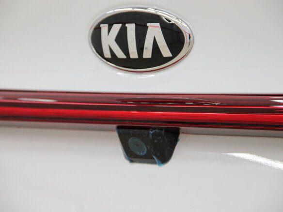2020 Kia Rio IV Рестайлинг, белый - вид 18