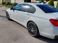 2011 BMW 7 серии 750i V (F01/F02/F04), белый, 5000000 рублей - вид 7