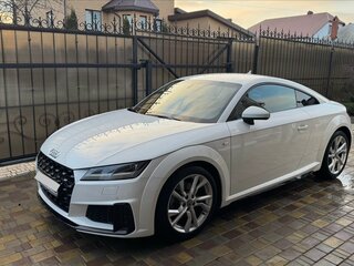 2019 Audi TT 40 TFSI III (8S) Рестайлинг, белый, 4490000 рублей, вид 2
