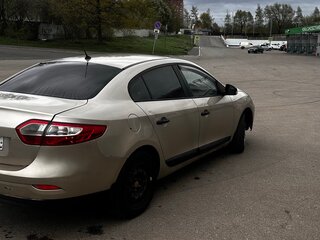2010 Renault Fluence I, золотистый, 570000 рублей, вид 1