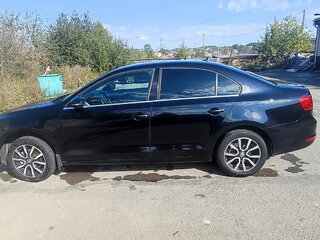 2011 Volkswagen Jetta VI, чёрный, 700000 рублей, вид 5