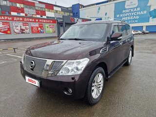 2011 Nissan Patrol VI (Y62), коричневый, 2700000 рублей, вид 1