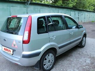 2006 Ford Fusion I Рестайлинг, серебристый, 505000 рублей, вид 3