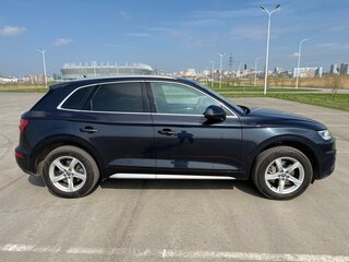 2018 Audi Q5 II (FY), синий, 2249000 рублей, вид 3