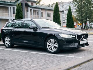 2019 Volvo V60 II, чёрный, 2100000 рублей, вид 3