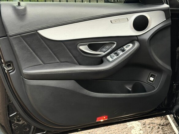 2014 Mercedes-Benz C-Класс 180 IV (W205), чёрный - вид 15