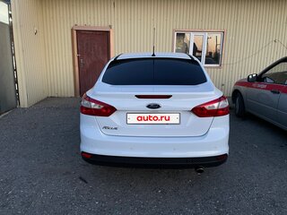 2012 Ford Focus III, белый, 730000 рублей, вид 3