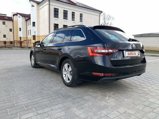 2016 Skoda Superb III, чёрный, 1550000 рублей, вид 4